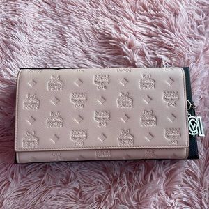 MCM Wallet on Chain